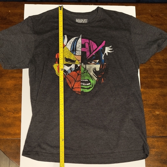 Marvel Men's Dark Gray Superhero Faces Graphic Short Sleeve T-Shirt L - Picture 4 of 6